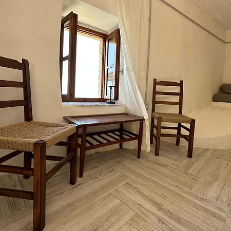 Amphora Guesthouse Himare Exterior foto