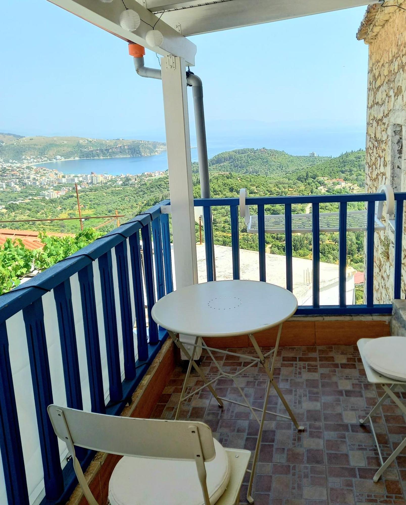 Amphora Guesthouse Himare Cameră foto